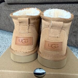 FAKE UGGs, ultra mini boots